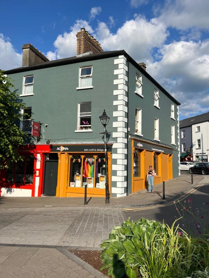 No. 1 Bridge Street Leilighet Westport Eksteriør bilde